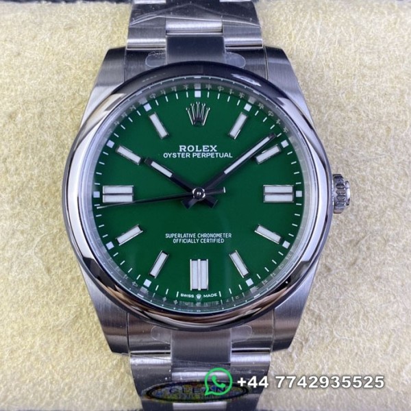 Clean Factory Rolex Oyster Perpetual Replica Watches M124300-0005 Green Dial Size 41mm
